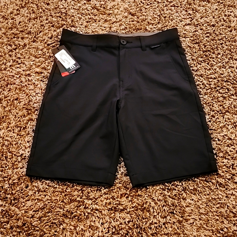 Brand new Travis Mathew kids shorts